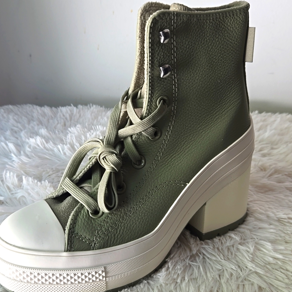 Chuck 70 De Luxe Heel Leather High Women's US 6 Style A10378C Light Field Surplu - Picture 3 of 5